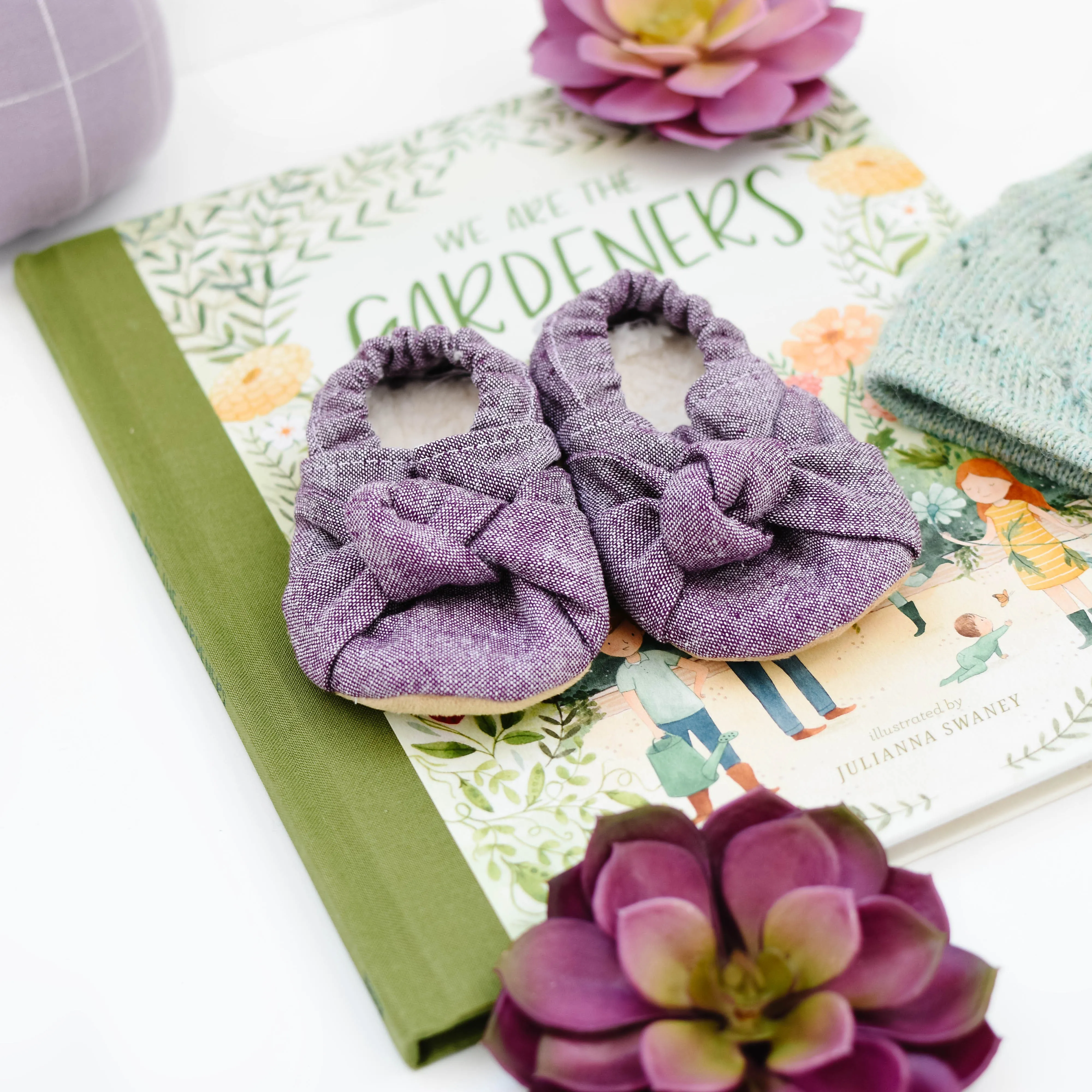 B O O T I E S | emilia | eggplant linen