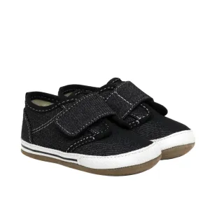 Black Jerry First Kicks