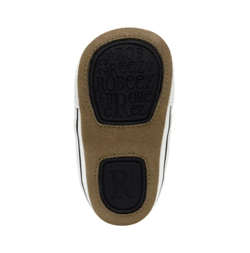Black Jerry First Kicks