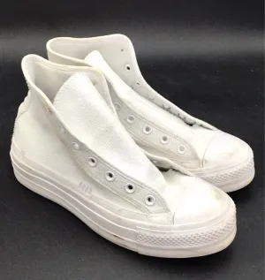 Converse Women's CTAS Platform A05068C White Athletic Shoes - Size 9.5