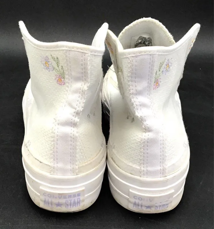 Converse Women's CTAS Platform A05068C White Athletic Shoes - Size 9.5