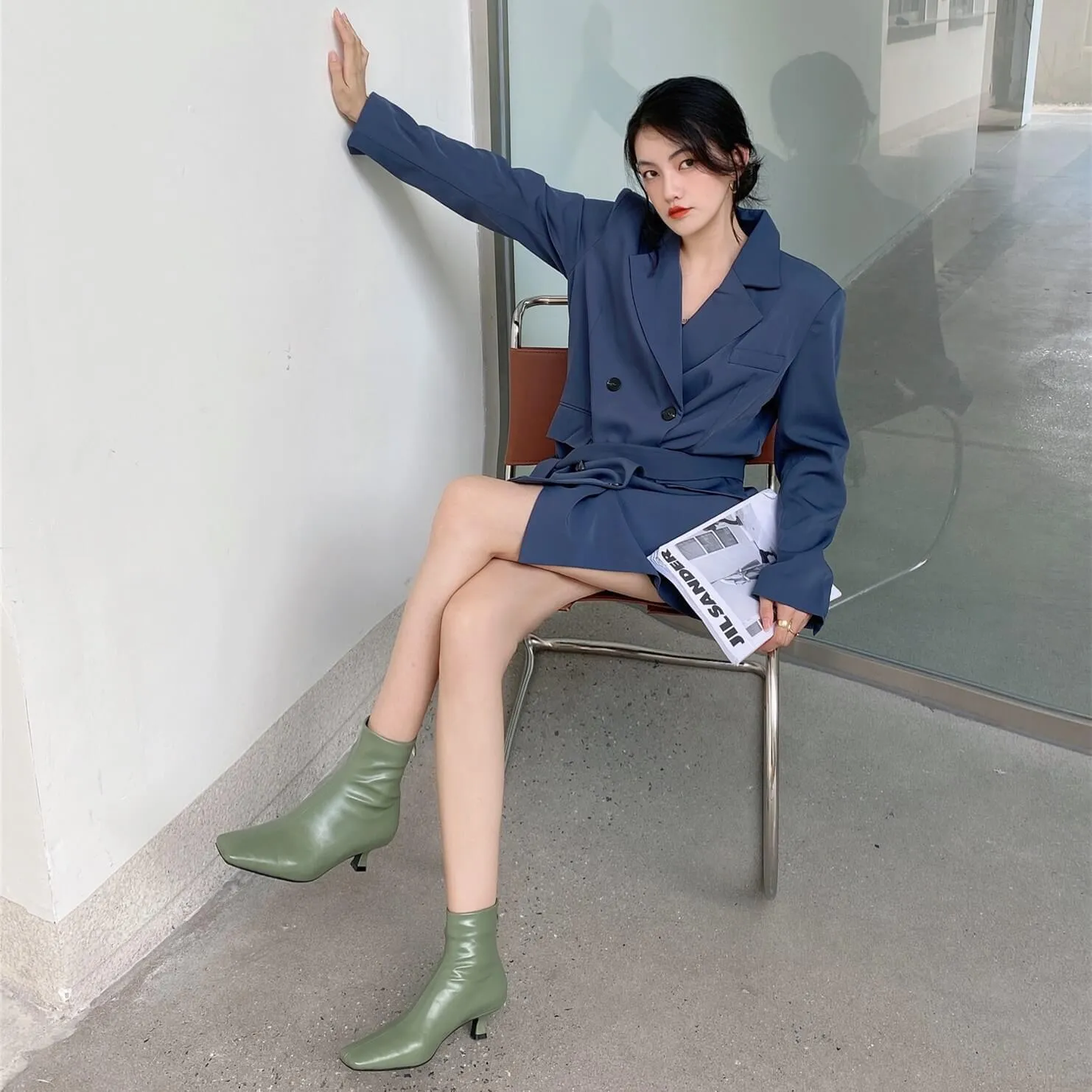 Fashion Leather Square Toe Low Heel Stretch Calf Boots