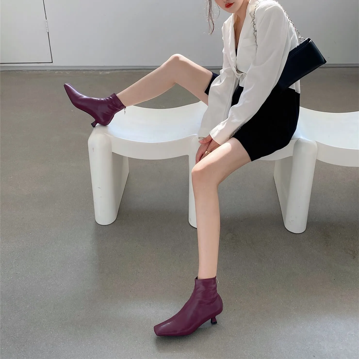 Fashion Leather Square Toe Low Heel Stretch Calf Boots