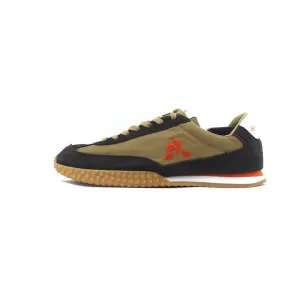 LE COQ SPORTIF .