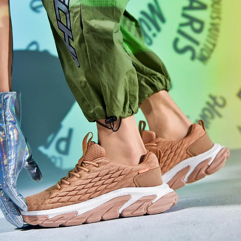 Men's Trendy Fish Scale Flying Woven Running Shoes
