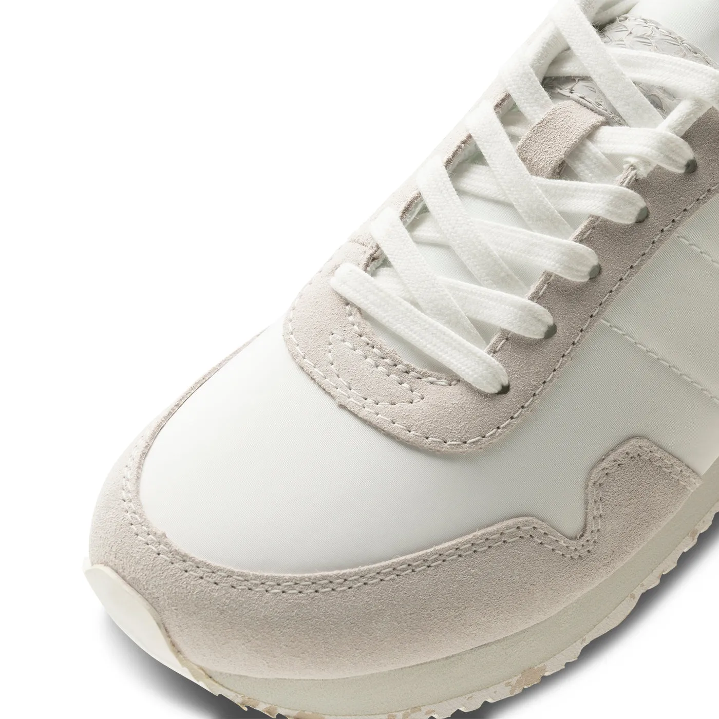 Nora III Leather - Blanc de Blanc