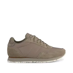 Nora III Leather - Silver Mink