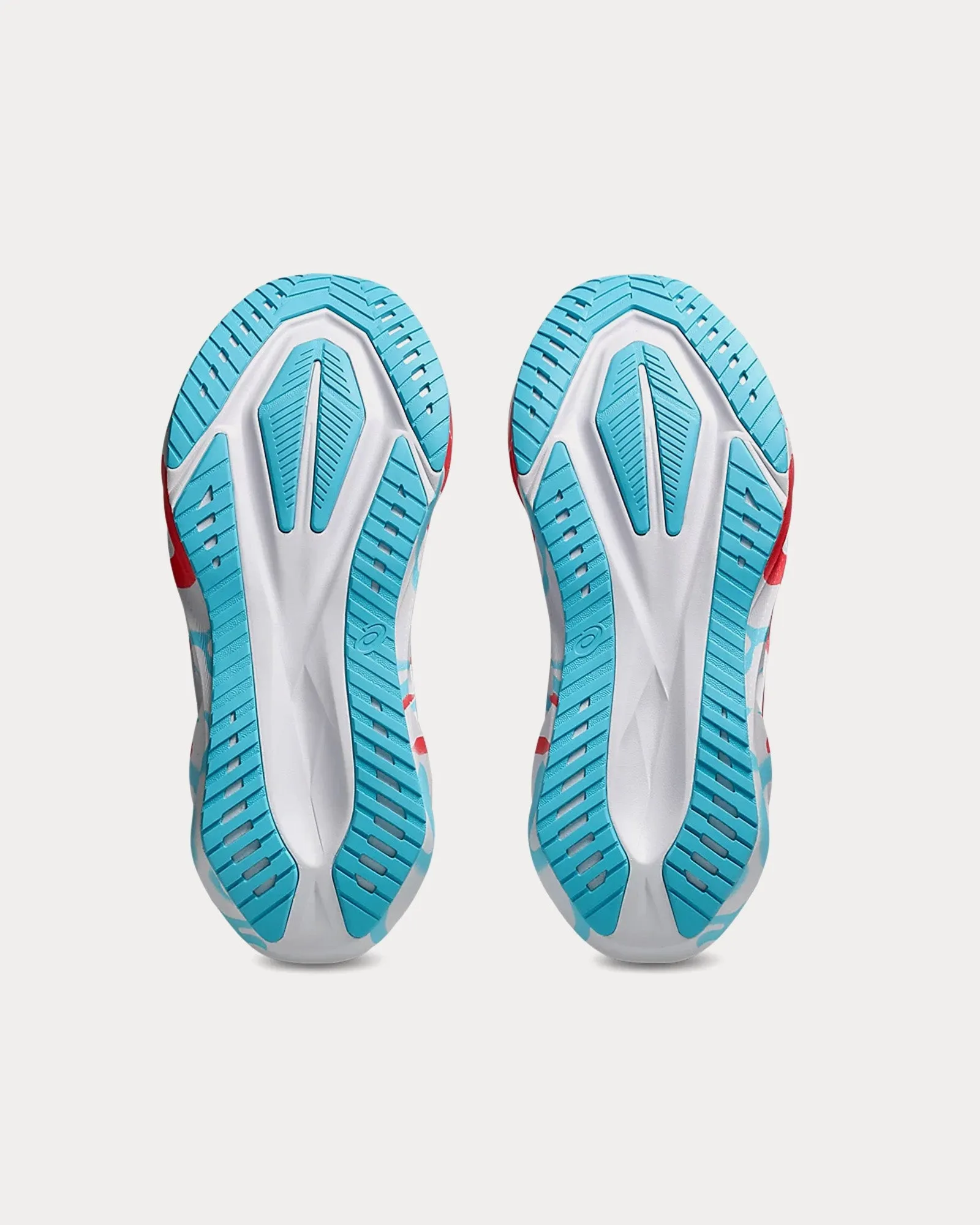 Novablast 5 'Tokyo' White / Aquarium Running Shoes