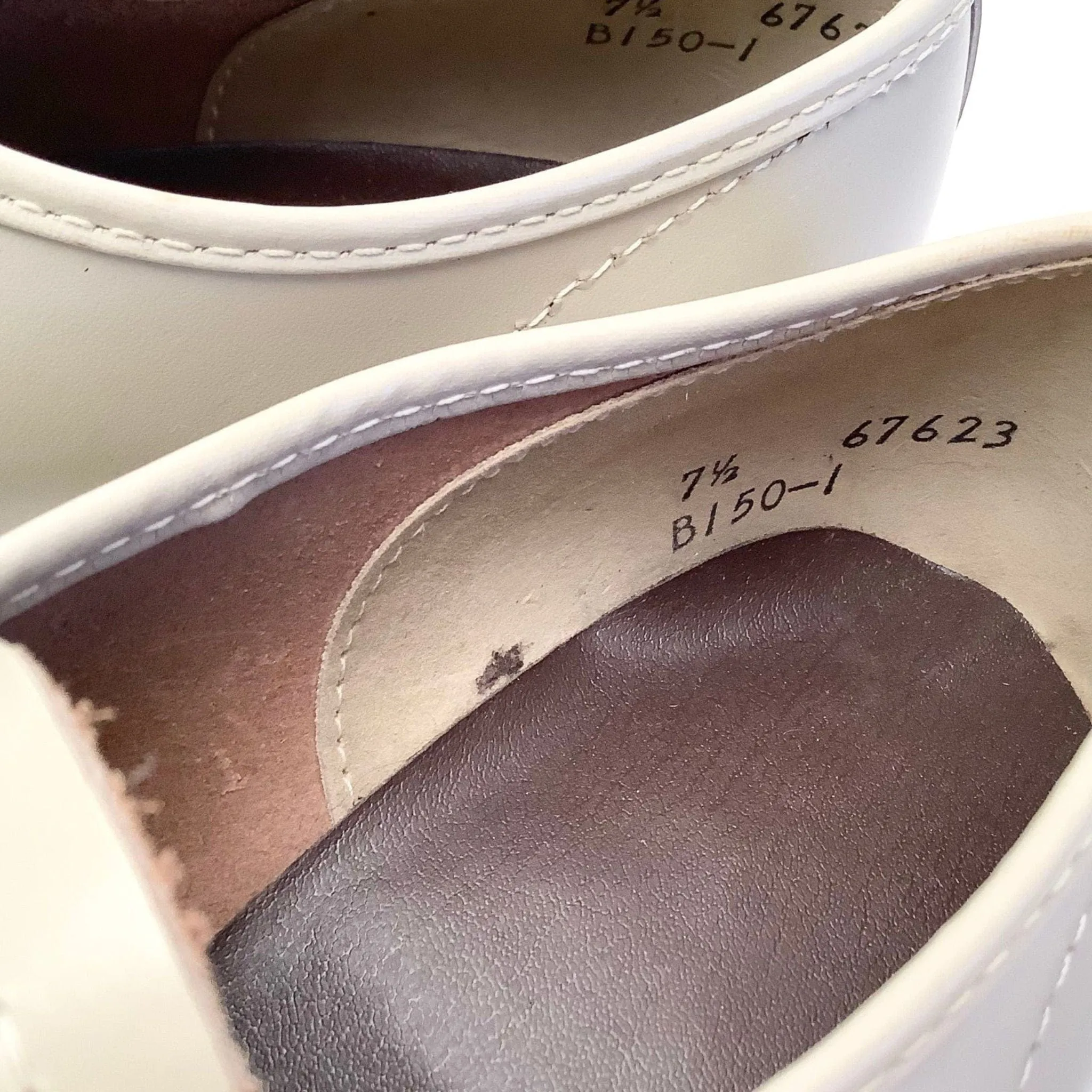 Old Stock Bowling Shoes