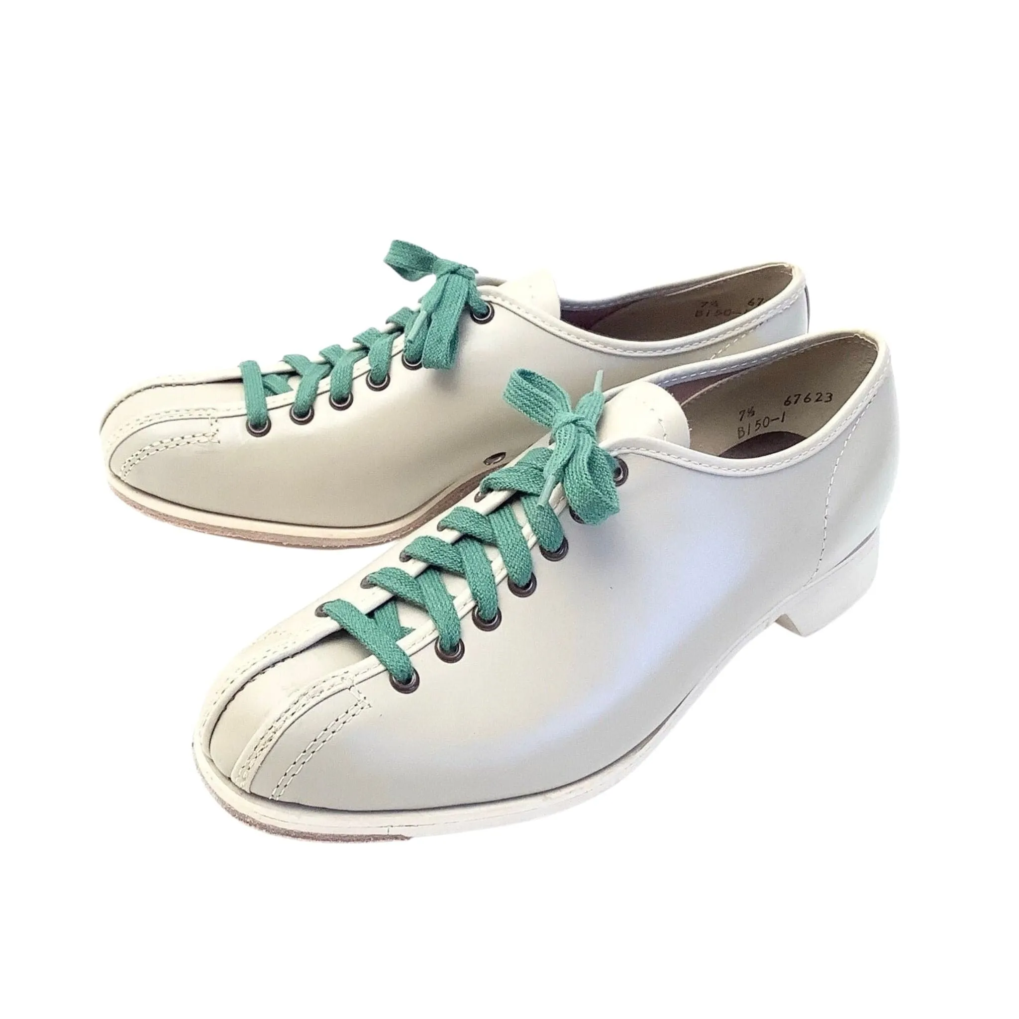 Old Stock Bowling Shoes