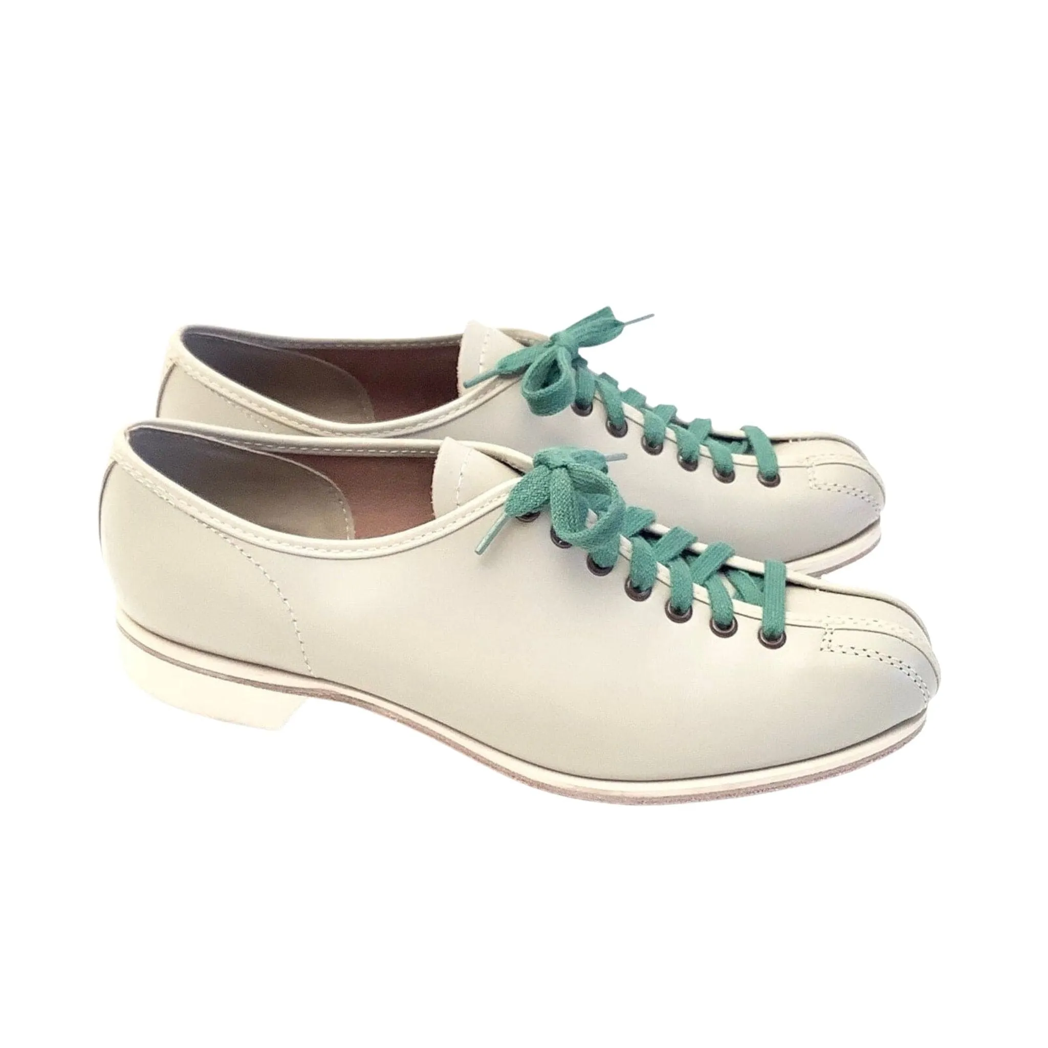 Old Stock Bowling Shoes