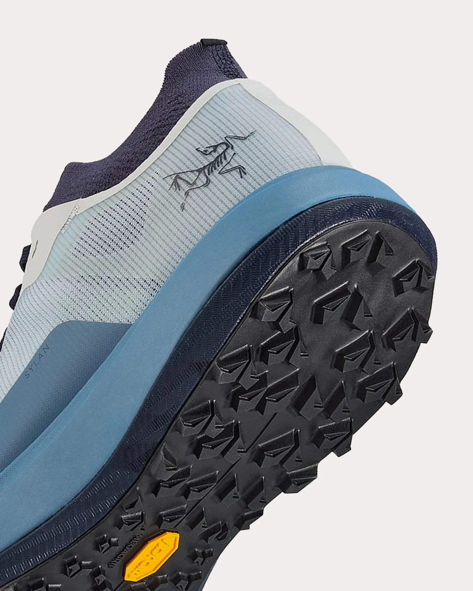 Sylan Daybreak / Stone Wash Running Shoes