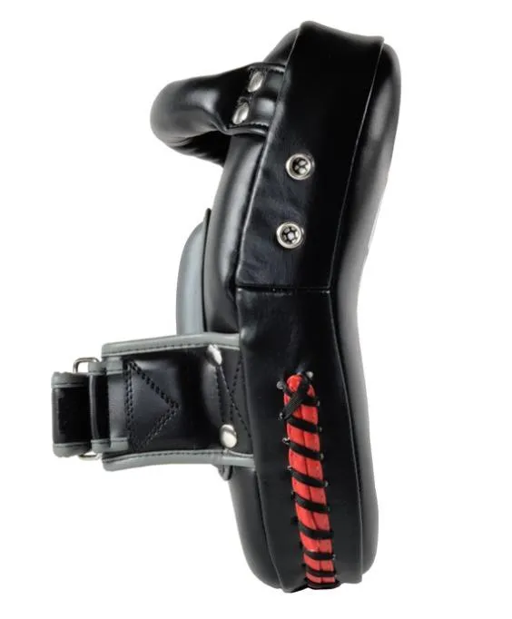 VENUM ELITE SMALL FOCUS MUAY THAI BOXING MMA KICK PADS Black White