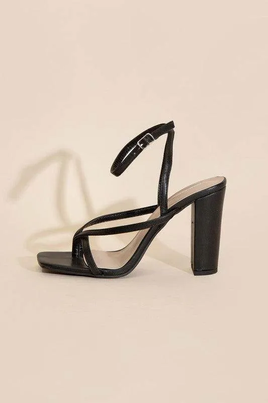 Womens Shoes Style No. Nile-5 Thong Strappy Heels